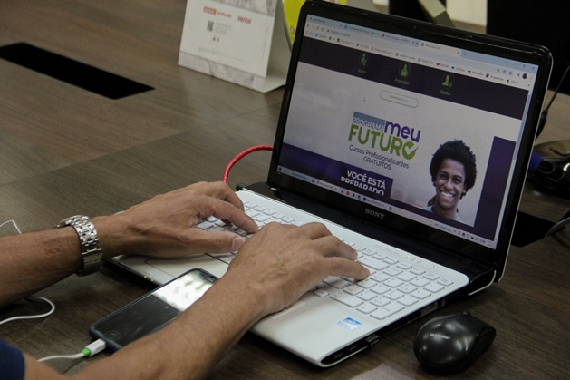  Programa Meu Futuro forma mais de 2,5 mil novos profissionais em Barueri