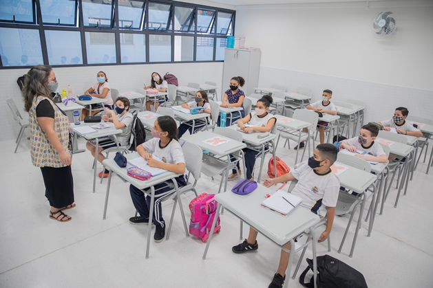  Volta às aulas movimentará mais de 65 mil alunos da rede de Barueri