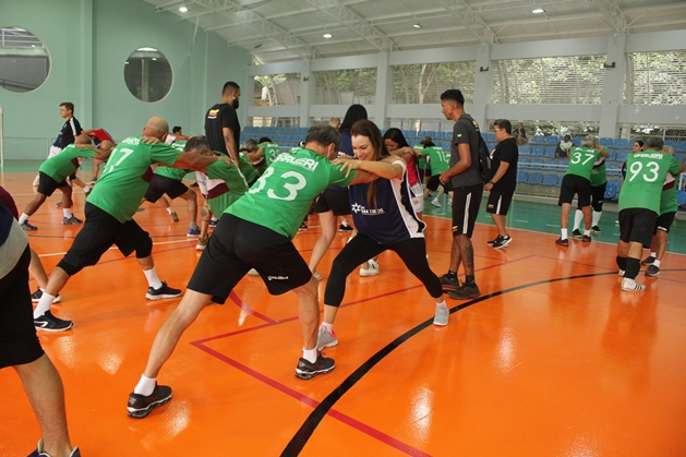  Walking Football agita o Parque da Maturidade em Barueri