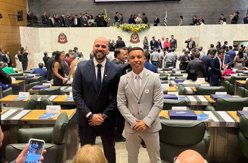  Em cerimônia na Alesp, Gerson toma posse como deputado estadual