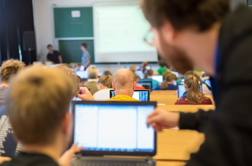  Jandira avança na informatização dos seus processos na Educação