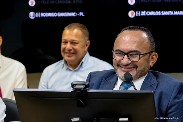  Carmônio indica M-CHAT para identificação precoce de autismo