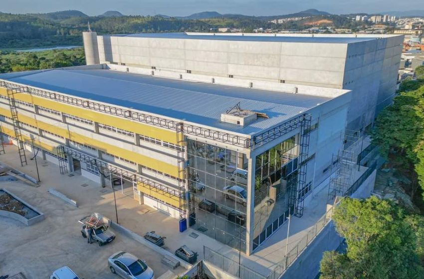  Novas obras públicas seguem avançando em vários pontos de Santana de Parnaíba