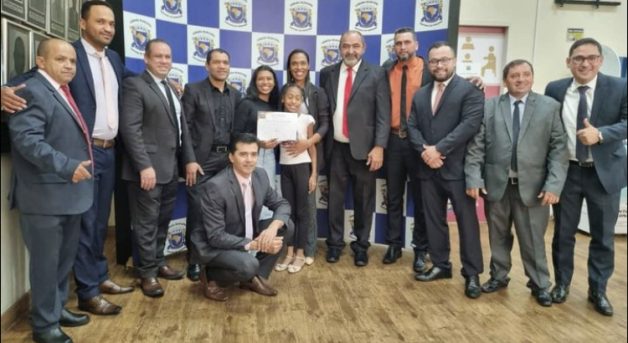  Cantora Gospel recebe homenagem na Câmara parnaibana