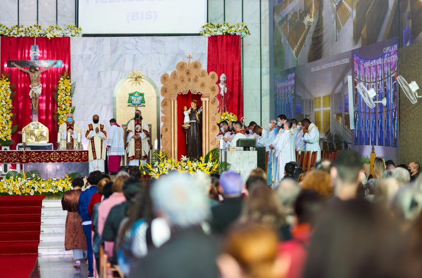  Osasco celebra Santo Padroeiro com missas e procissão, saiba mais! 