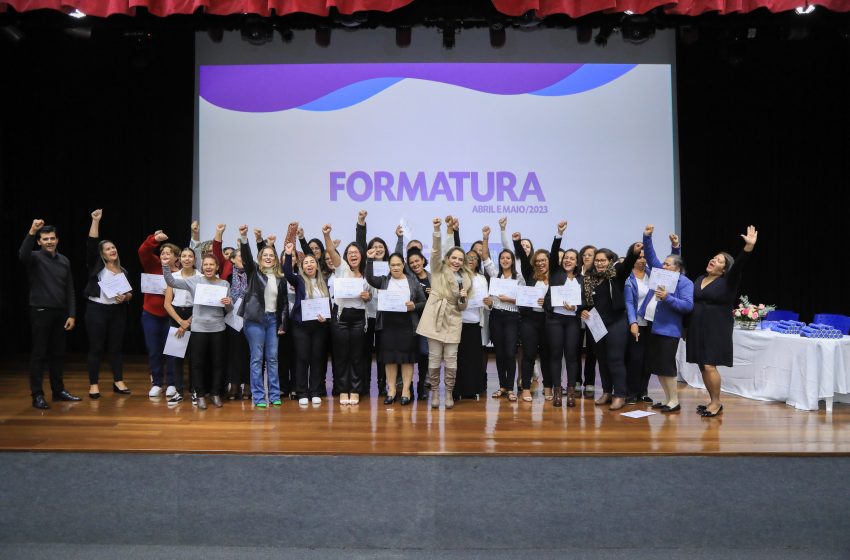  Mais de mil certificados de cursos de capacitação são entregues a moradores de Santana de Parnaíba no 1º semestre