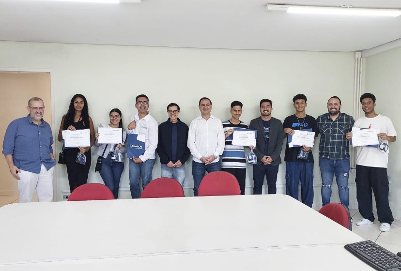  Parceria com universidade leva ensino    superior gratuito a jovens aprendizes de Osasco