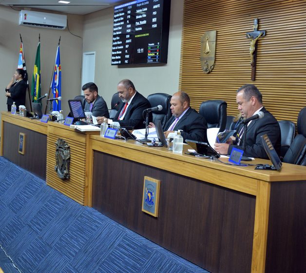  Câmara parnaibana retorna de recesso e tem moção em homenagem ao Dia dos Motoristas