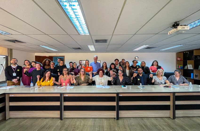  Secretária Nacional dos Direitos da População LGBTQIA+, Symmy Larrat, participa de reunião do GT de Diversidade do CIOESTE