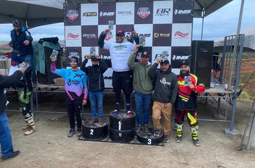  Osasquense sobe ao pódio em três provas do Paulista de Motocross 