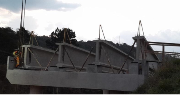  CCR ViaOeste concluiu o lançamento de 56 vigas na Rodovia Raposo Tavares em São Roque