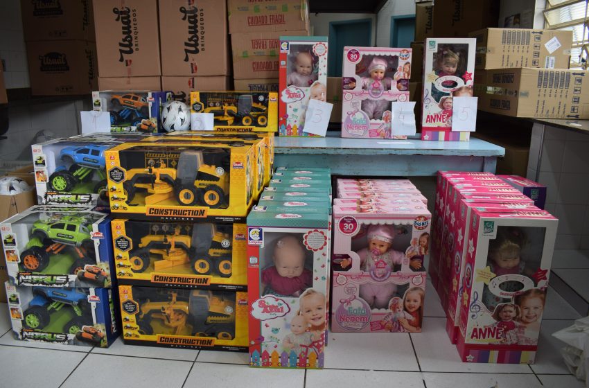  Brinquedos de Natal: cadastramento e retirada será de 13 a 16 de dezembro 