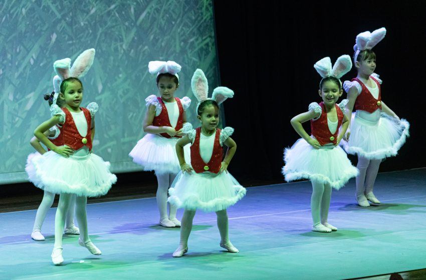  8ª Mostra Parnaíba de Artes Visuais e espetáculo de dança encantam público na Arena de Eventos 
