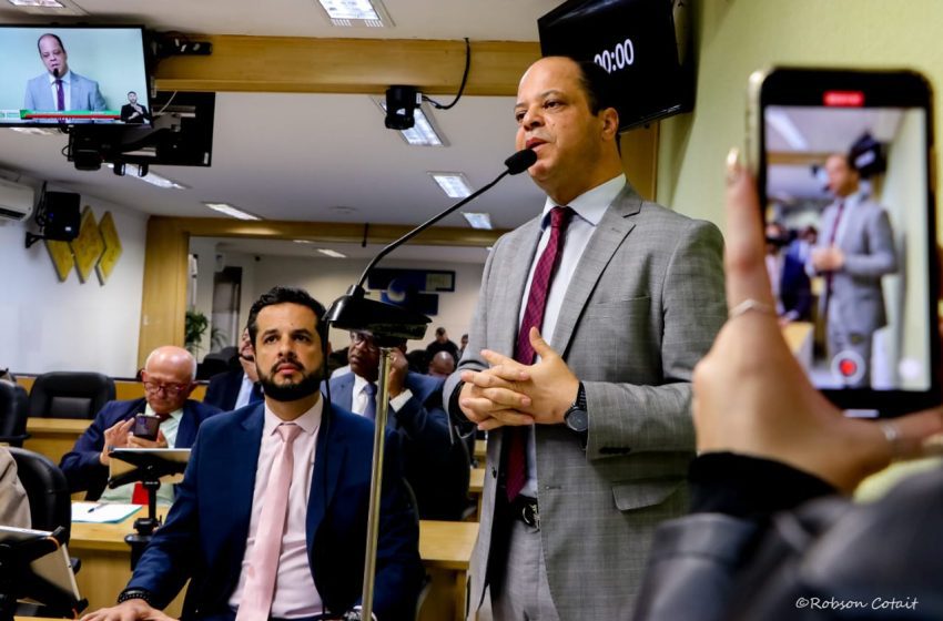  Ribamar Silva está a um passo de assumir a cadeira da Câmara Federal