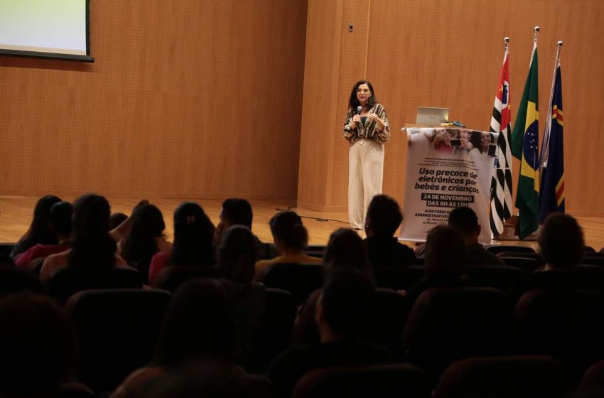  Santana de Parnaíba faz campanha de conscientização sobre uso de telas por crianças 