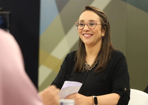  Sancionada lei de Renata Abreu que garante apoio psicológico à gestante e puérpera