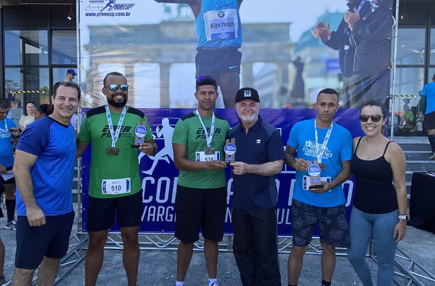  Mais de 300 pessoas participam da “I Corrida do Paço” de Vargem Grande Paulista