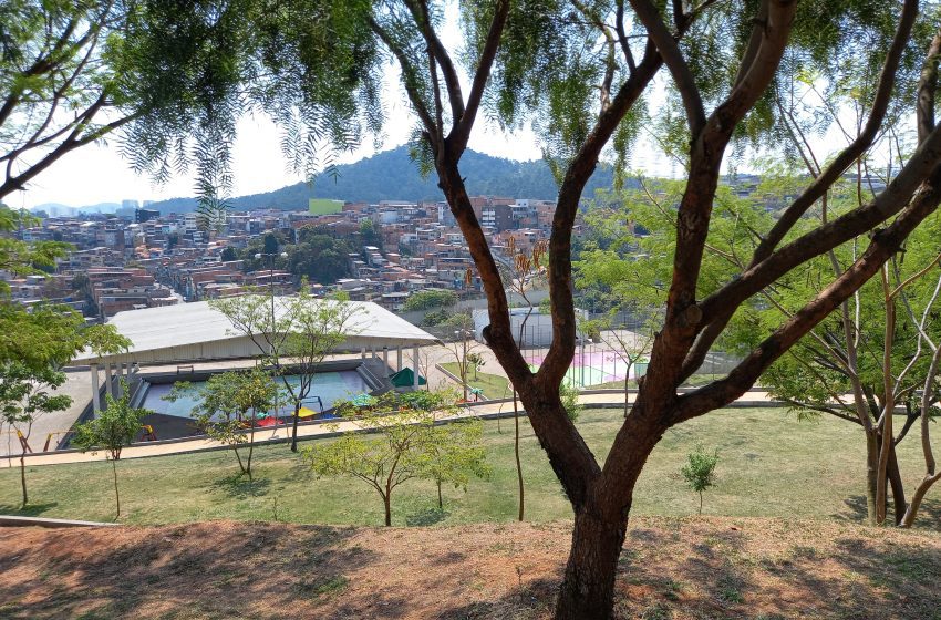  Parque Taddeo Cananéia reabre após reparos 