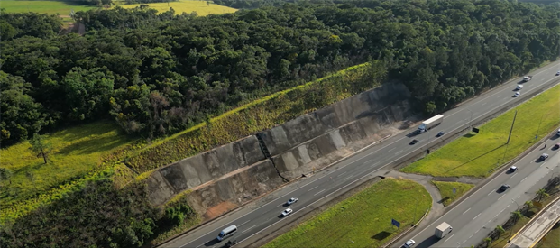  CCR ViaOeste finaliza obra preventiva para o período de chuvas que traz mais segurança para todos  que trafegam pela Rodovia Castello Branco (SP 280)