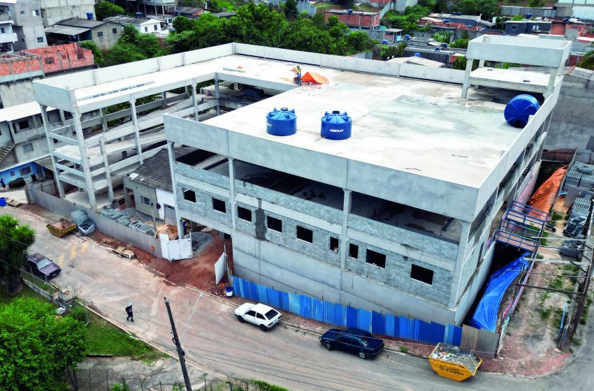  Após 10 anos de fortes investimentos em educação: Santana de Parnaíba alcança marca de 31 colégios construídos 