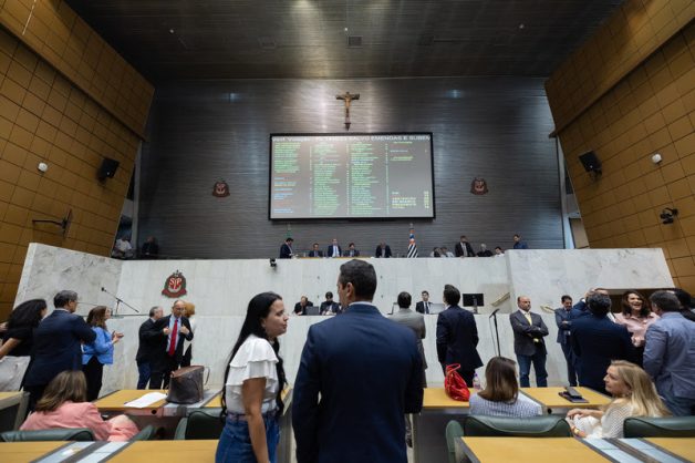   Alesp foca retomada do crescimento paulista ao incentivar regularização fiscal