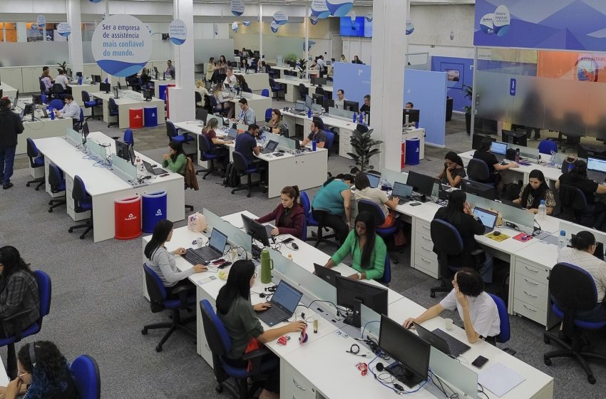  Empresa de Barueri abre 57 vagas de trabalho na área de atendimento