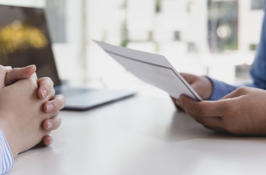  Jandira divulga oportunidades de emprego em diferentes setores