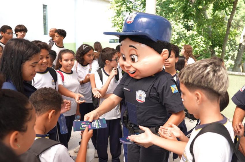  GCM realiza Programa de Ações Preventivas nas escolas da rede municipal de Barueri