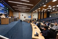  Plenário aprova diretrizes orçamentárias em primeira votação