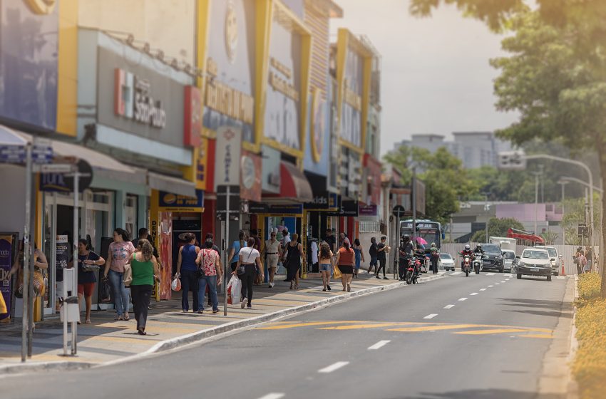  Barueri está entre as 10 cidades que mais empregaram nos últimos 12 meses  