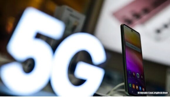  Anatel vai liberar sinal de internet 5G para mais 506 municípios