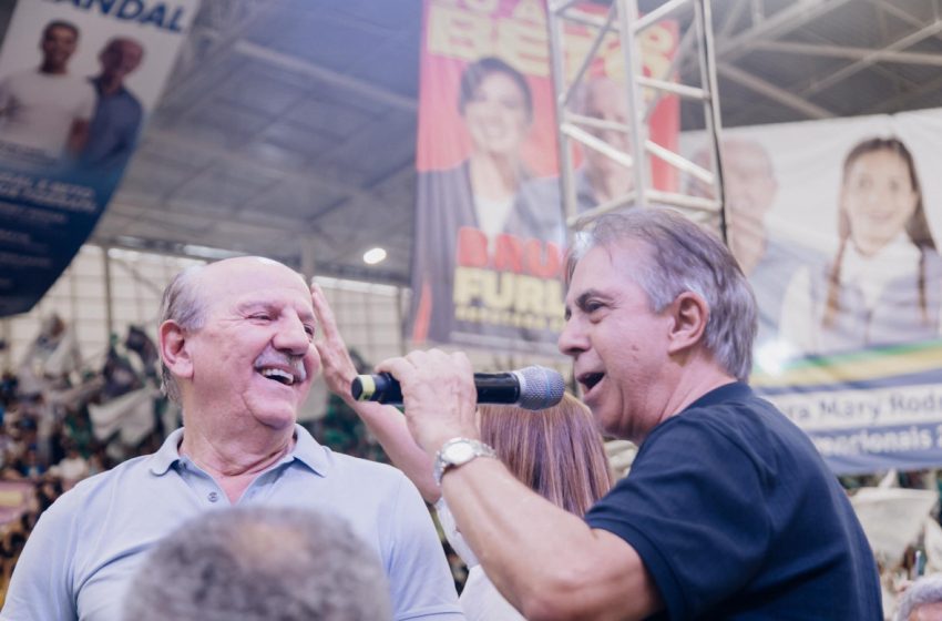  Com milhares de pessoas presentes, Beto Piteri é oficializado candidato a prefeito de Barueri