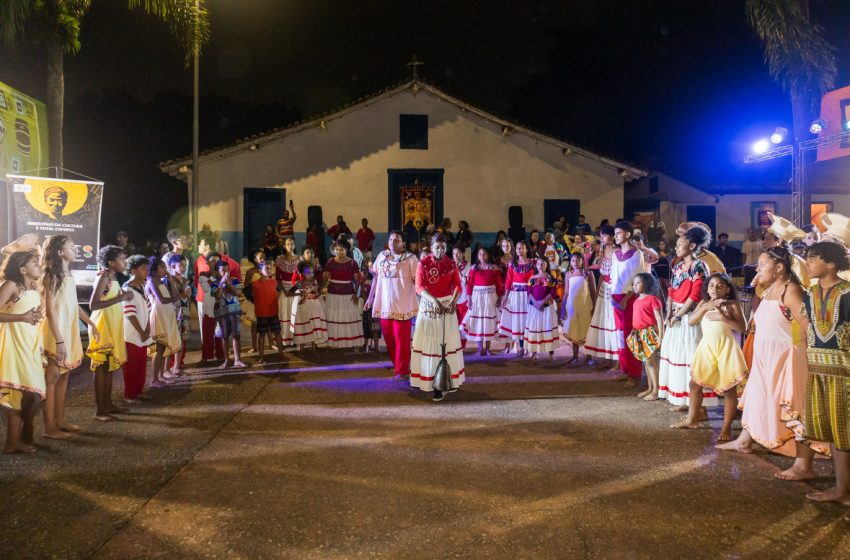  Carapicuíba recebeu projeto ‘Raízes: identidade e cultura negra’, uma iniciativa para valorizar as culturas afros nas escolas