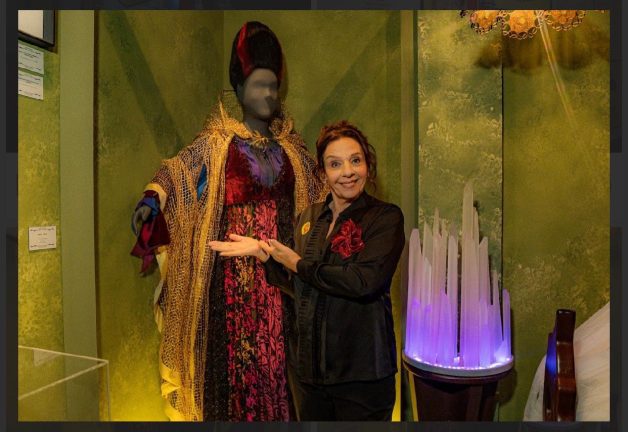  Morgana realiza visita especial em 2 de fevereiro na exposição “Castelo Rá-Tim-Bum 30 Anos”