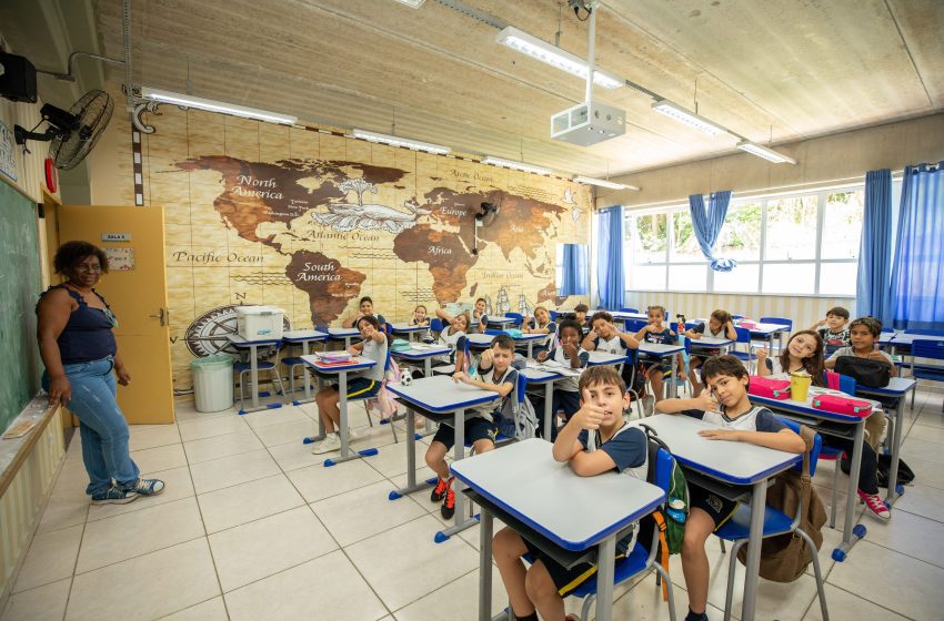  Santana de Parnaíba instala mil ventiladores nas escolas; ação intensifica cuidados no verão