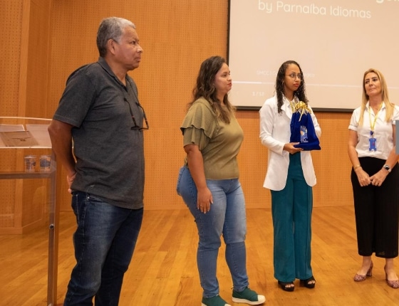  Atleta Giovana Ricci, campeã sul-americana de karatê é homenageada pela prefeitura de Santana de Parnaíba