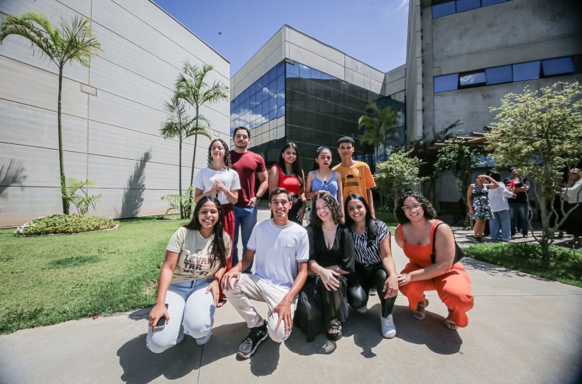  Estudantes de Santana de Parnaíba conquistam acesso às mais conceituadas universidades do país