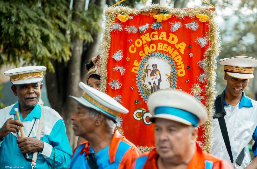  Congada de São Benedito de Cotia terá show com Negritude Junior, confira aqui!