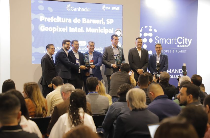  Barueri é premiada no Smart City Business Brazil Congress & Expo por inovação em segurança pública  