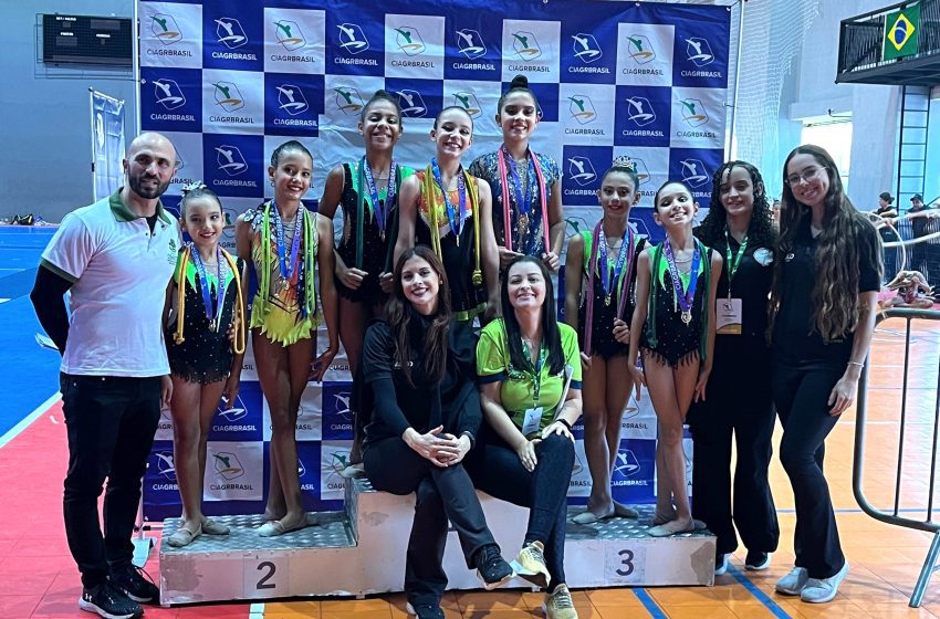  Osasco se destaca em torneio de ginástica rítmica