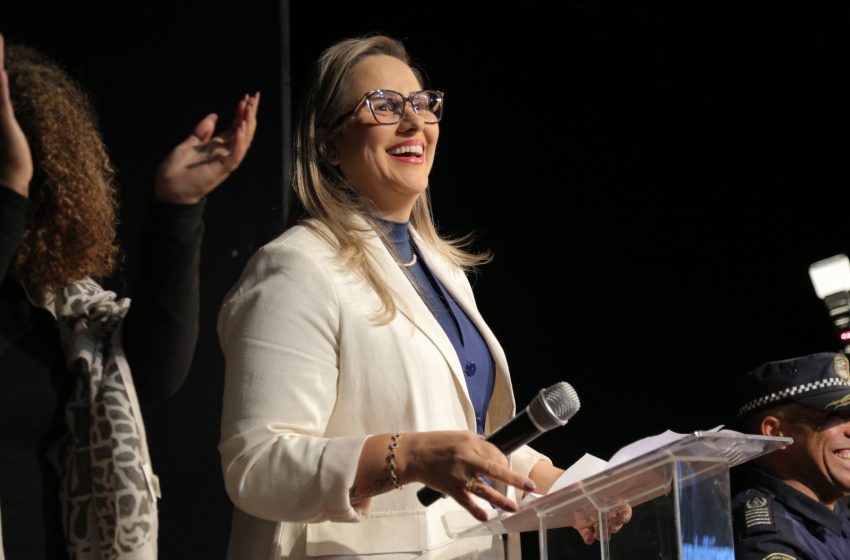  OTB realiza noite de homenagens no Teatro Municipal Glória Giglio com mais de 500 pessoas e nomeia nova diretoria em Osasco