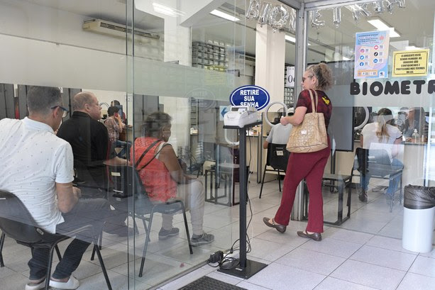  Eleições 2026: prazo para tirar, transferir ou regularizar título termina em dez meses