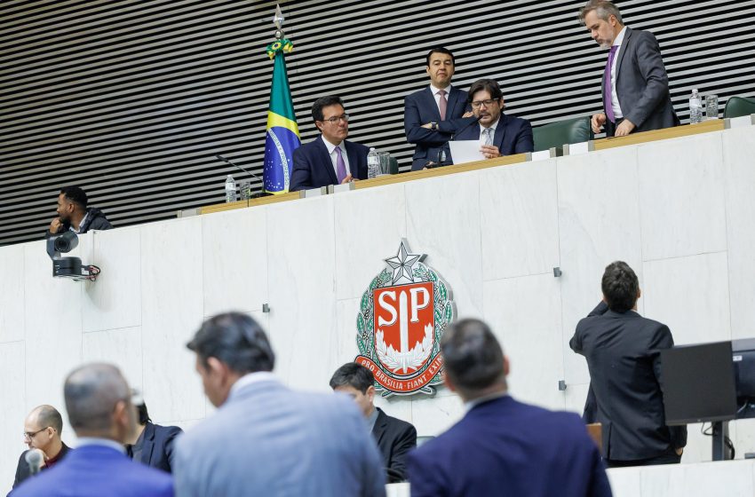  Criada e aprovada na Alesp: lei sancionada impõe regras a serviço de ‘mototáxi’ no estado de SP