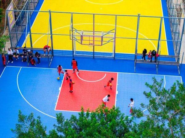  Prefeitura de Osasco entrega revitalização das quadras de esporte do Parque da Fito