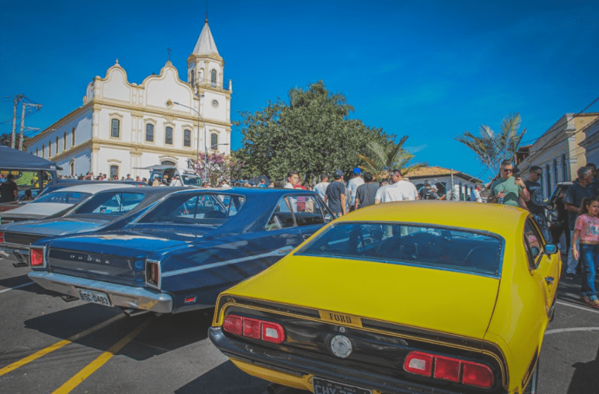  22º Encontro de Antigomobilismo de Santana de Parnaíba promete encantar apaixonados por carros antigos  
