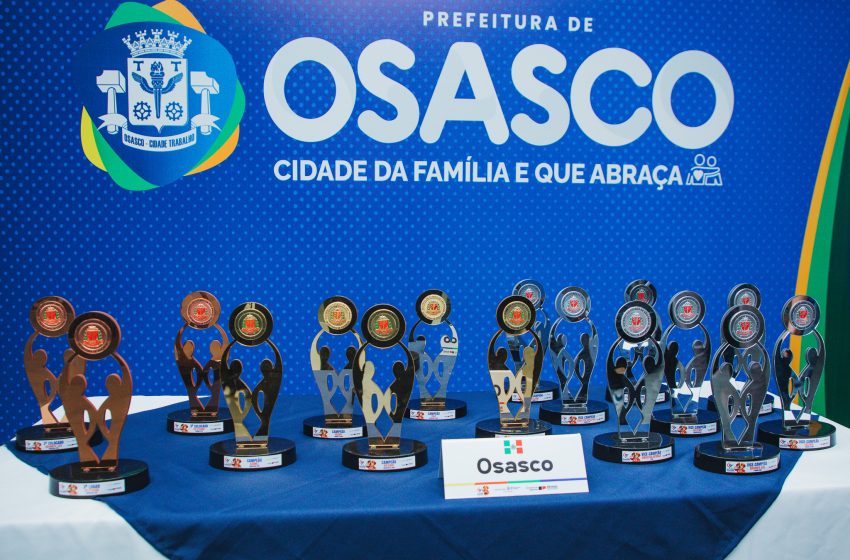  Atletas e comissões técnicas são homenageados por participação nos Jogos Regionais de Osasco