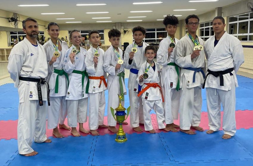  Santana de Parnaíba se destaca em etapa do Campeonato Brasileiro de Karatê 
