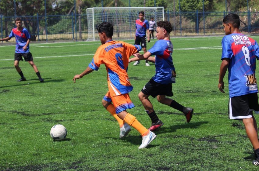  Carapicuíba abre inscrições para aulas de futebol no Campo do Planalto