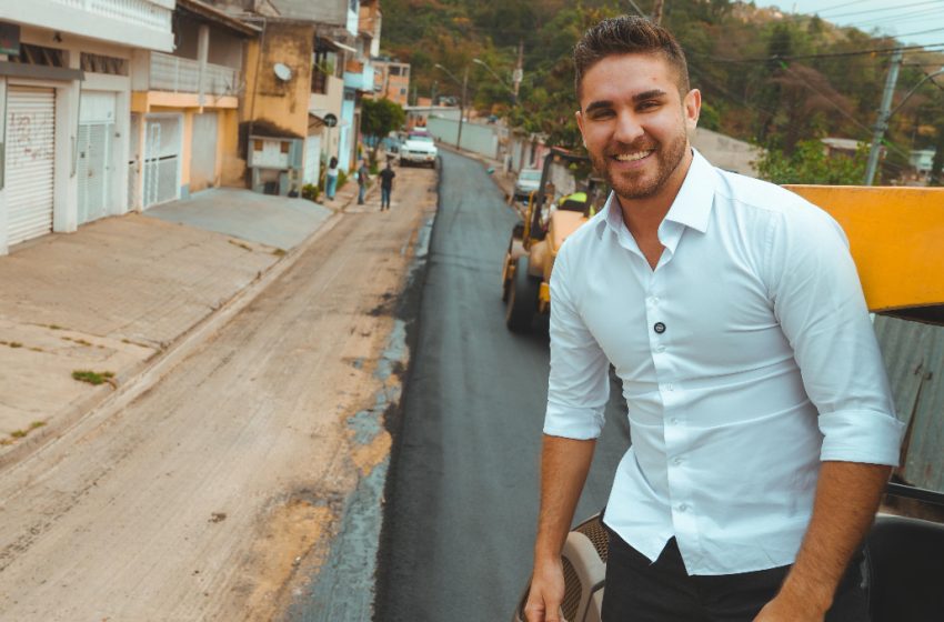  Prefeito Kauan entrega mais duas ruas pavimentadas e anuncia novas etapas do programa Asfalta Cajamar