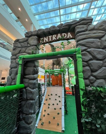  Parque Shopping de Barueri inaugura atração infantil inspirada no universo dos dinossauros